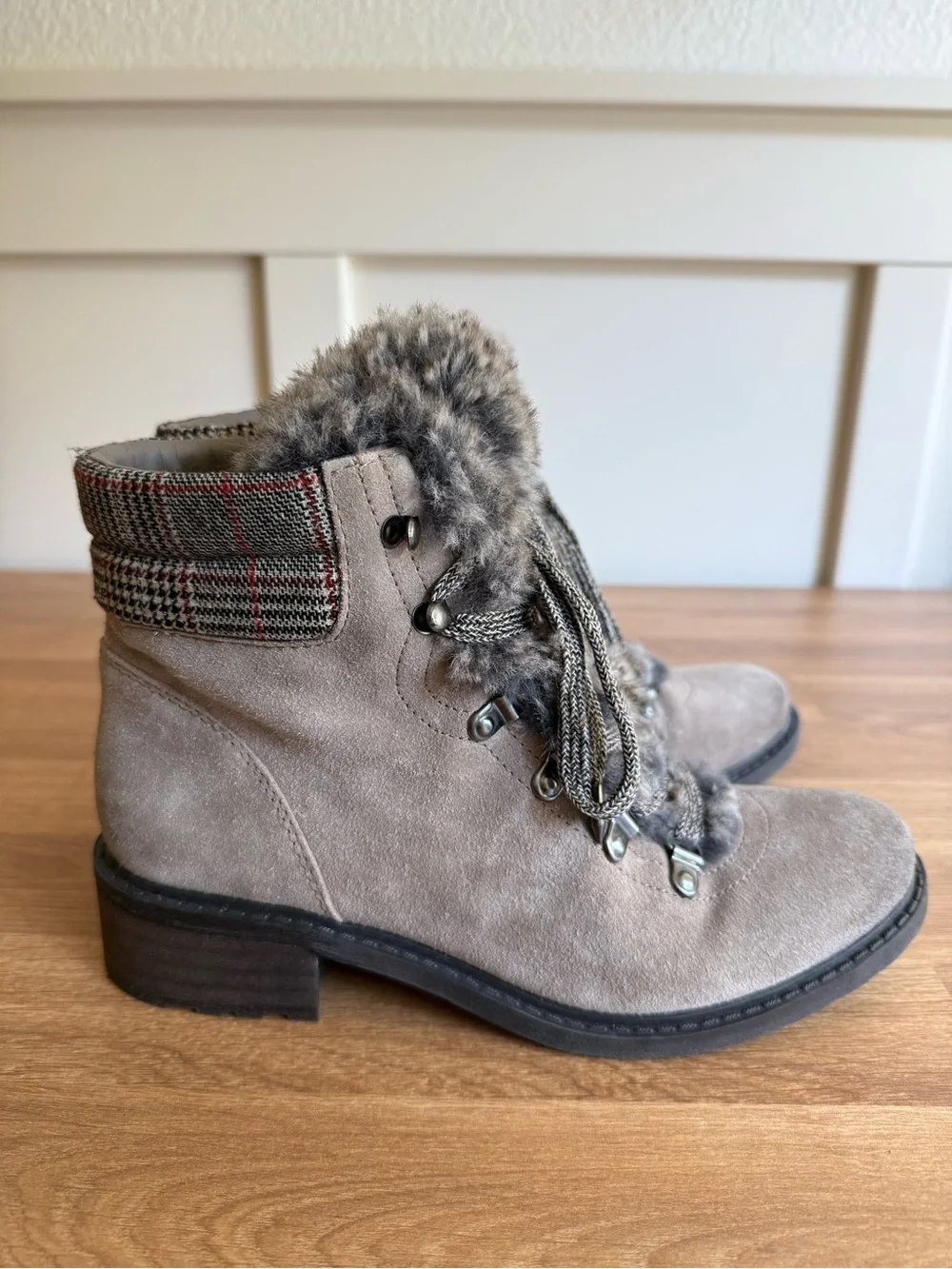 Sam Edelman Darrah Suede Lace Up Faux FurWinter Combat Boots Putty Gray wmn 7